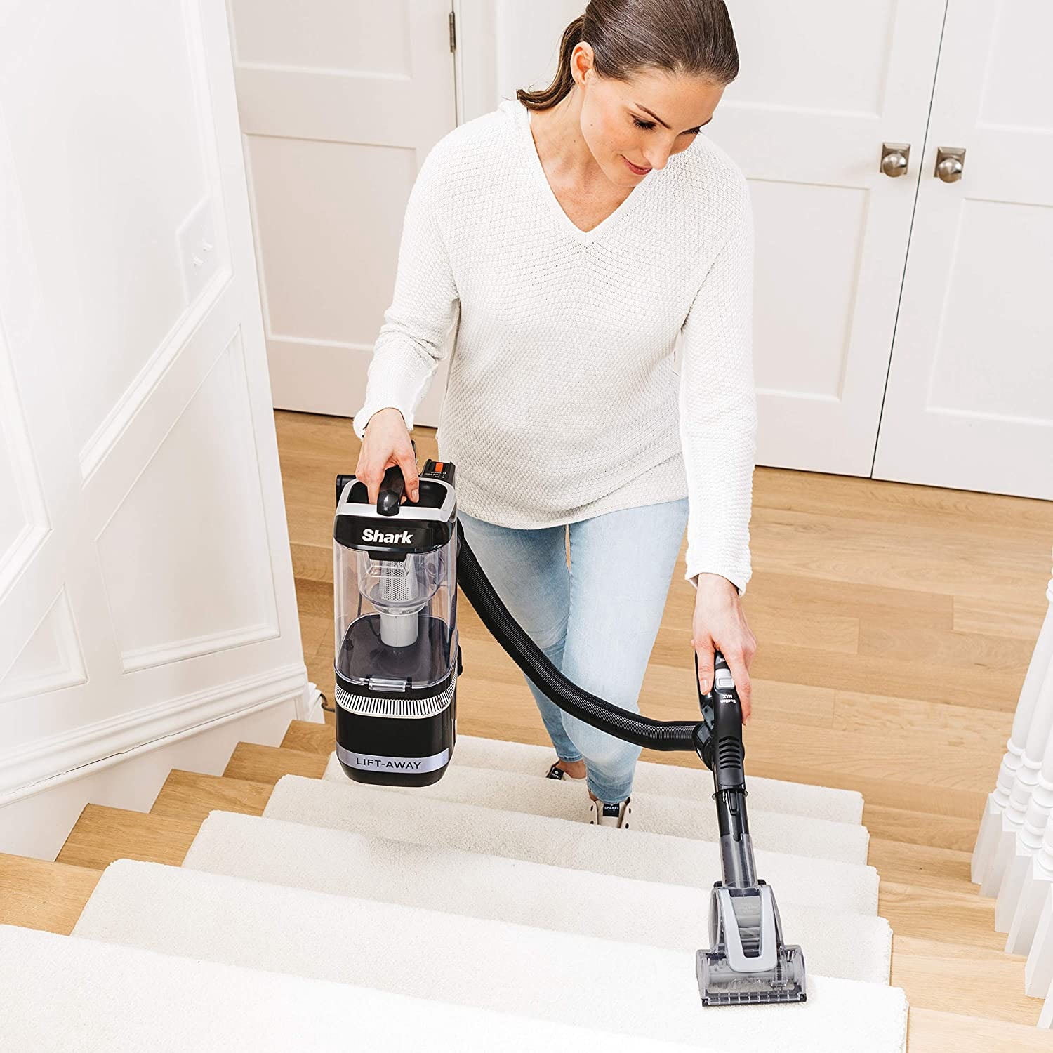 Shark Navigator Lift-Away ADV Upright 