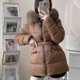 thumbnail image 4 of Chaqueta de plumón para mujer, abrigos de invierno nuevos, abrigos acolchados sencillos con cintura estrecha, abrigos de plumón gruesos y cálidos de longitud media con cuello de piel grande, 4 of 5