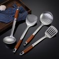thumbnail image 5 of Espátula de acero inoxidable con mango de veta de madera, cuchara para sopa, espátula, colador, aislamiento térmico, utensilios de cocina, suministros de cocina, traje de cocina, regalo, 5 of 5
