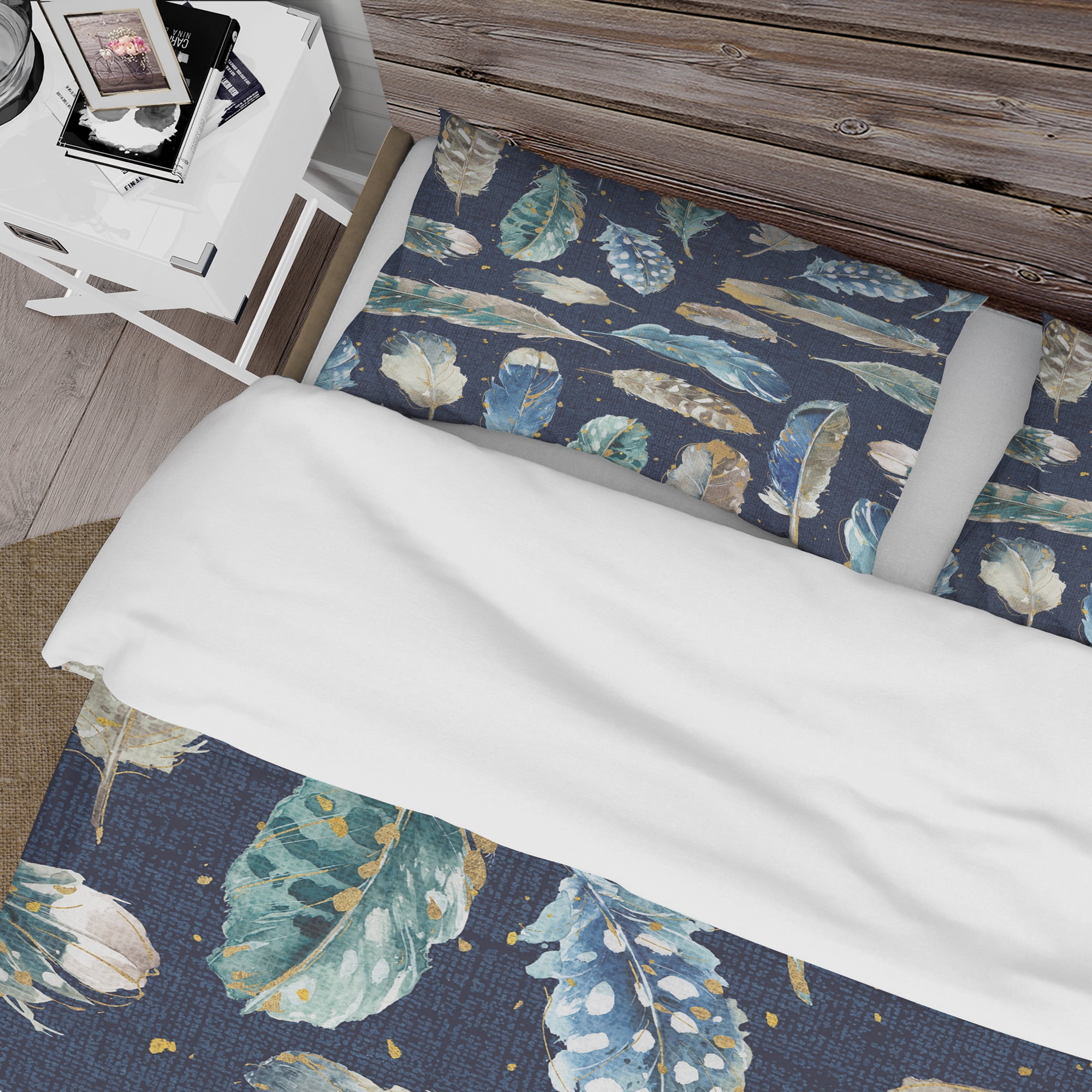 Designart 'Indigold metallic feathers Pattern' Cottage Duvet Cover Set