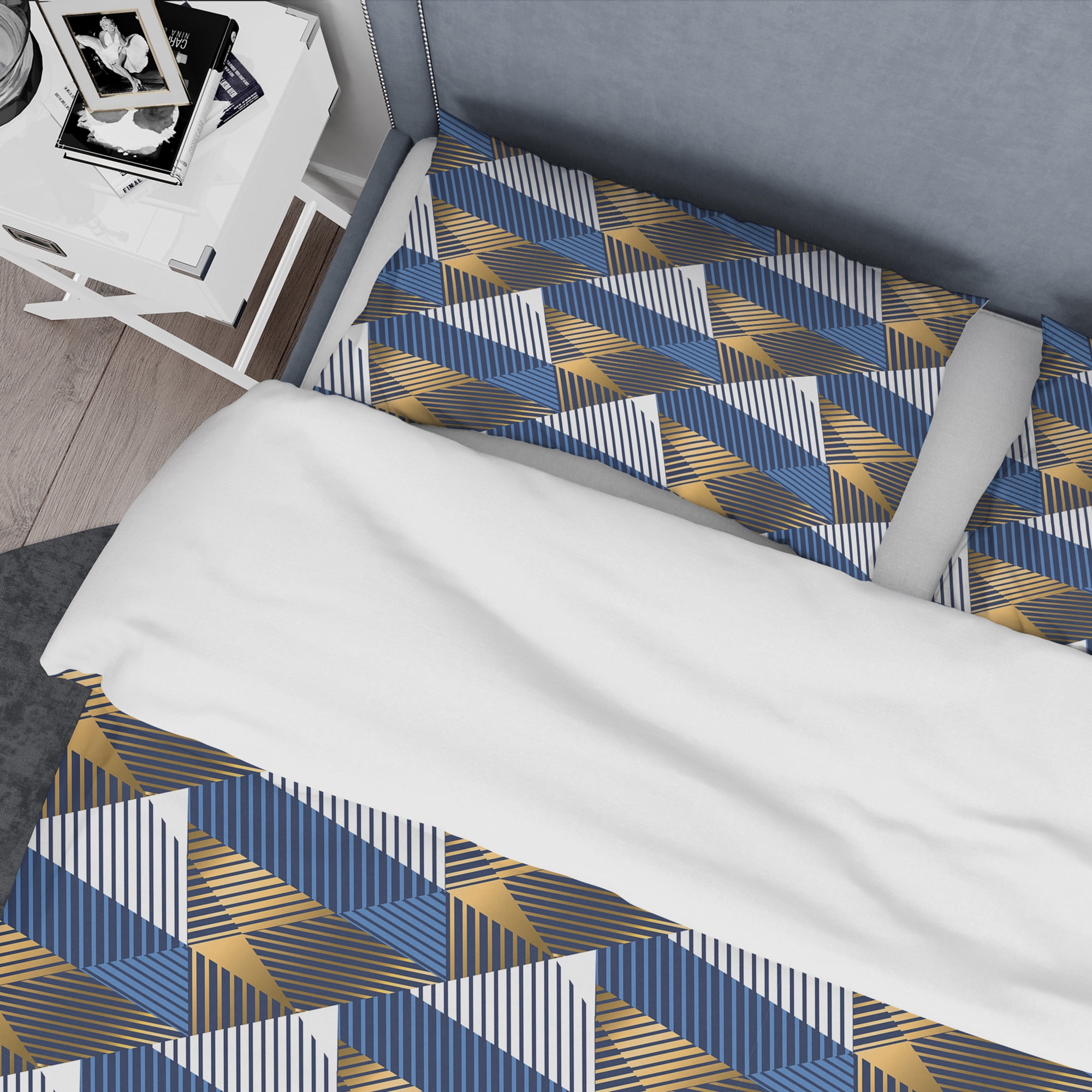 Designart 'Retro Luxury Waves In Gold And Blue V' Mid-Century Modern Duvet Cover Set