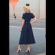 thumbnail image 3 of Vestido de Larga con Cuello en V, Plisado y Mangas Abullonadas, Azul Marino, Talla M, 3 of 4