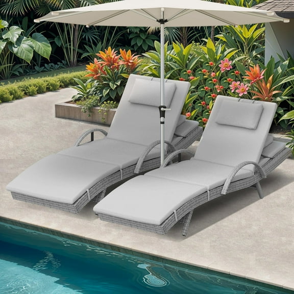 Uforic Outdoor 5-Position Backrest Wicker Chaise Lounge with Pull-Out Table for Garden, Beige, 1 Pcs