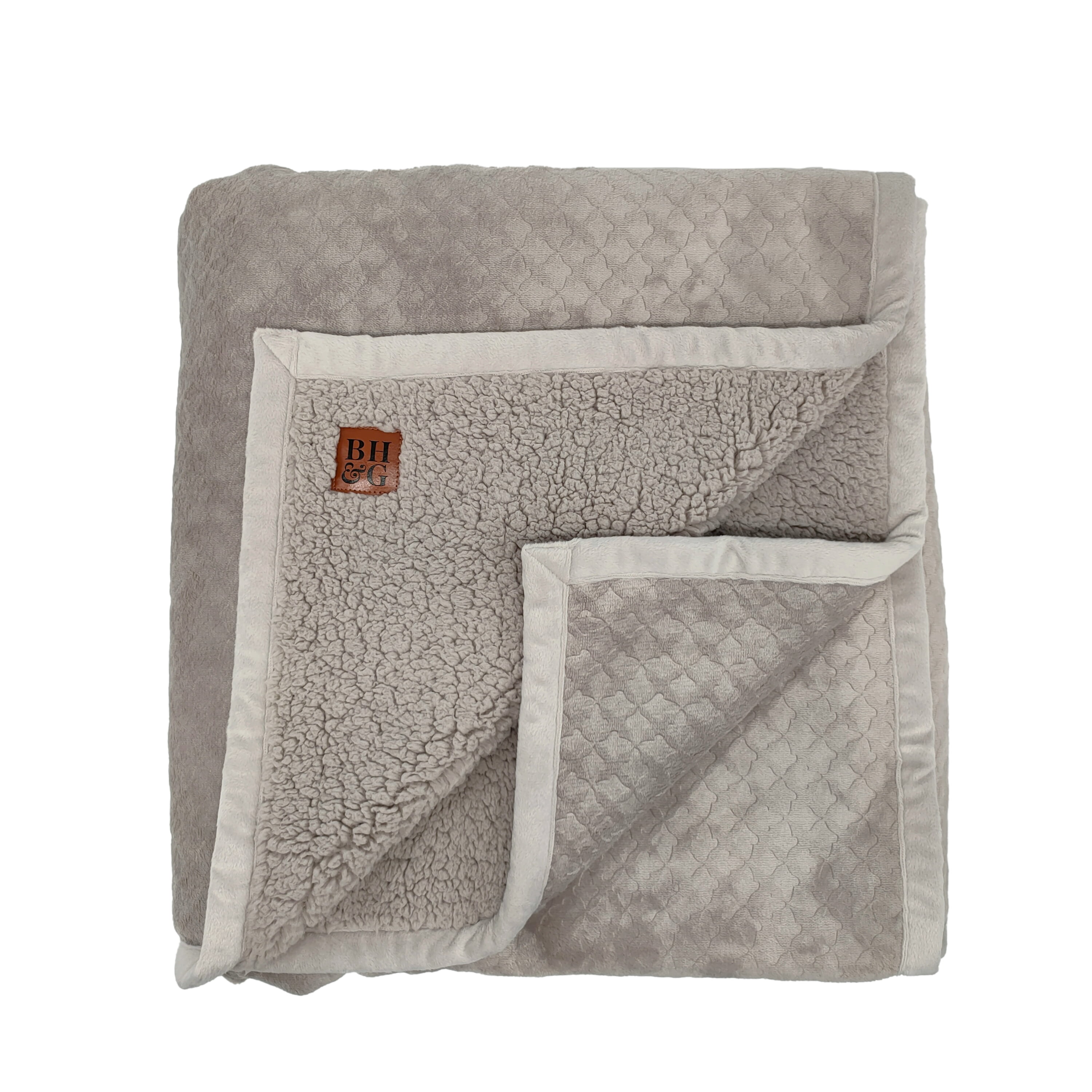 Better Homes & Gardens Oversized Sherpa Throw, 50" x 72", Gray Waffle