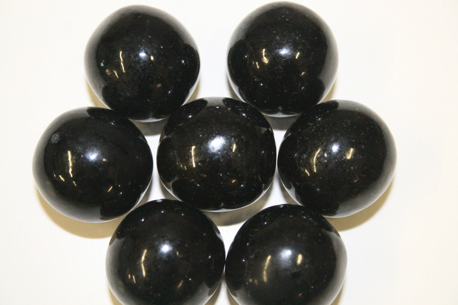 GUMBALLS BLACK 25mm Or 1 Inch 57 Count 1LB Walmart gumballs-black-25mm-or-1-inch-57-count-1lb-walmart