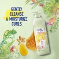 thumbnail image 2 of Champú Suave Kids Natural para cabello rizado con miel de almendras dulces, 490 ml, 2 of 4