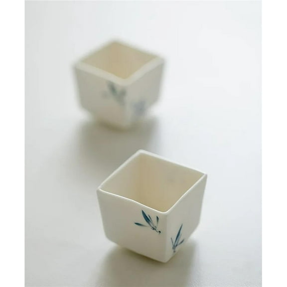 2pc/Set Kung Fu Tea Set 50ml Hand-painted Butterfly Orchid Ceramic Tea Cup White Porcelain Quartet Master Cup Petal Cup Tea Bowl