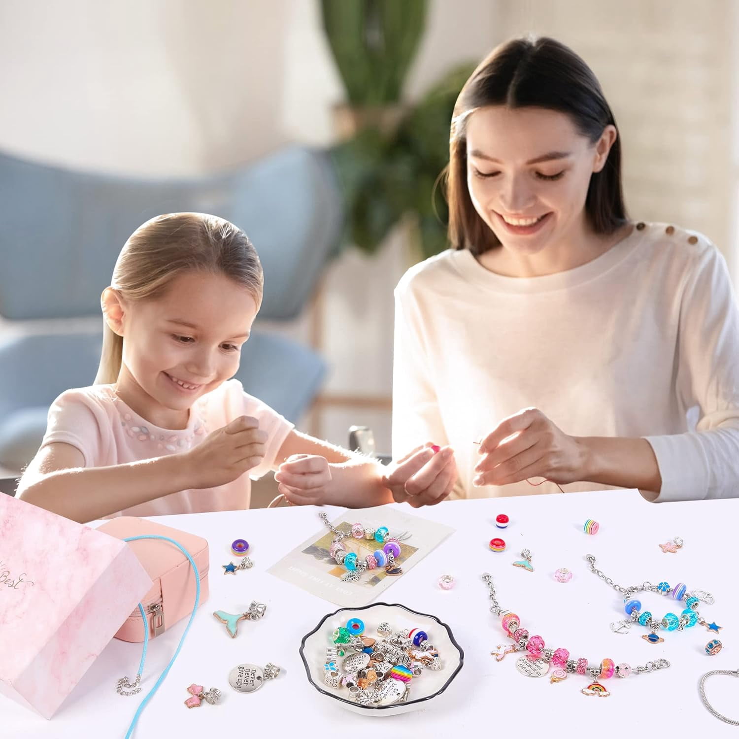 Kids Bracelet Making Kit for Girls, Gifts for Girls Ages 4 5 6 7 8 9 10 Year Old Girl Thanksgiving Christmas Birthday Gifts for Girl Toys 68 Pcs Crafts for Years 8-12