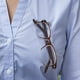 thumbnail image 5 of (Plata + Negro) Soporte magnético para gafas de acero inoxidable de 4 piezas que se puede fijar a la ropa, para gafas, gafas de sol, gafas de lectura, auriculares, tarjeta de identificación, 5 of 5
