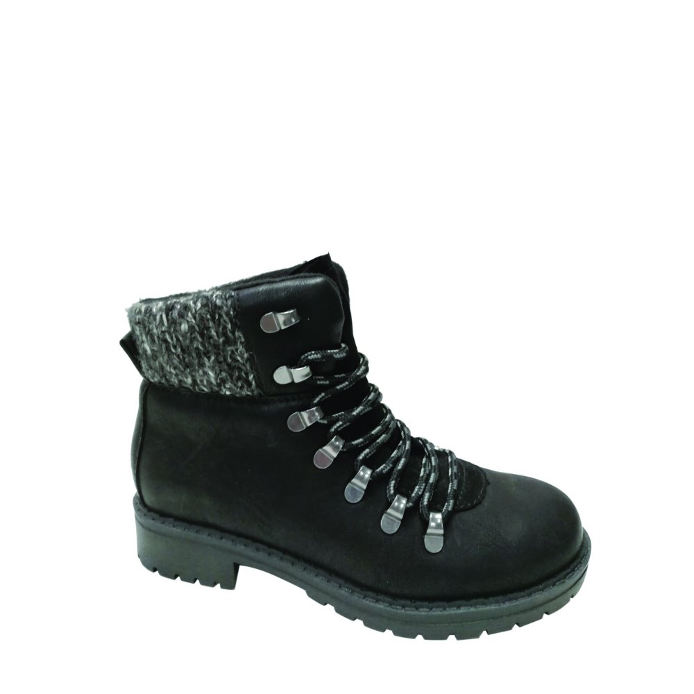 time and tru snow boots