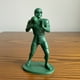 thumbnail image 3 of Figura de escritorio, decoración deportiva, estatua de atleta coleccionable, decoración de escritorio de oficina, recuerdos deportivos en miniatura, decoraciones inspiradas en soldados de juguete, fú, 3 of 5