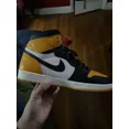 thumbnail image 4 of Size 11 - Jo r-dan 1 Retro High OG Yellow Toe 2022, 4 of 6