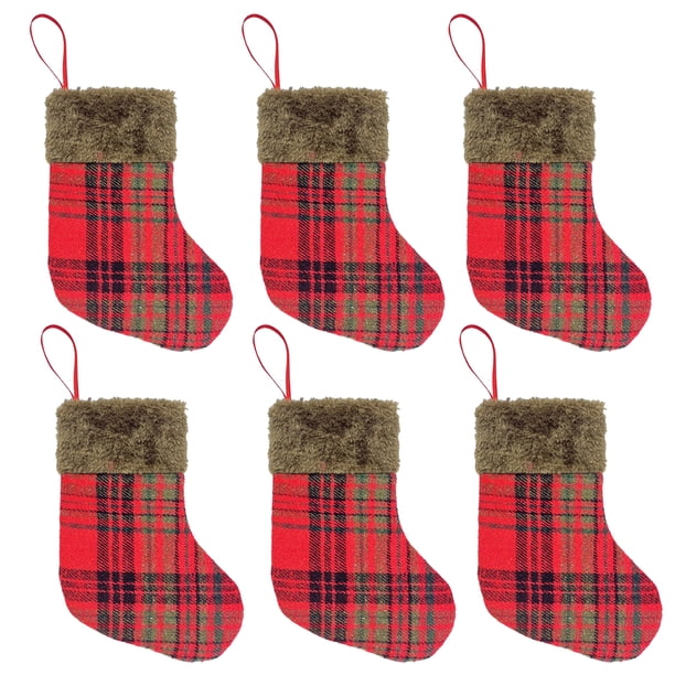 Pequeño calcetín navideño 6 piezas Adornos de calcetín de árbol de Navidad Decoraciones Calcetines colgantes a cuadros de 7 '' con puño de felpa para la decoración de la temporada de vacaciones famili yeacher 6 piezas