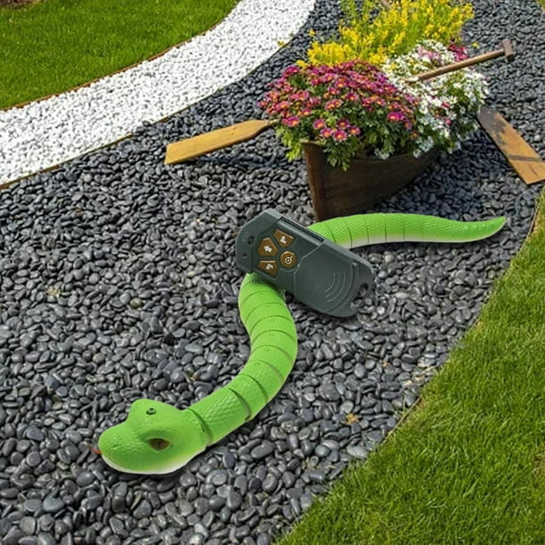 RC Snack Toy-simulación eléctrica de serpiente que se mueve, serpiente falsa eléctrica, serpiente realista, Animal que gatea para bromas prácticas , Verde