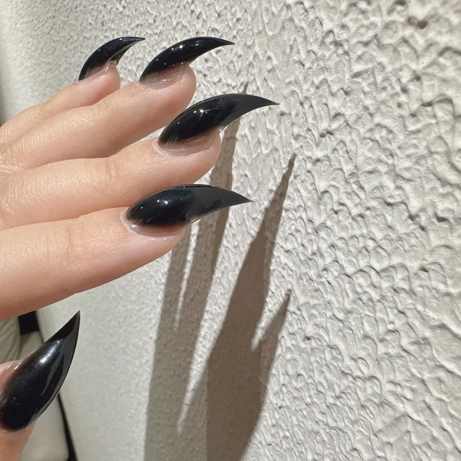 Halloween Press on Nails Black Short Glossy Curved Stiletto Handmade Design Stick on Nails Thick Fake Nail Dragon Cat Claw Acrylic Glue on Nail