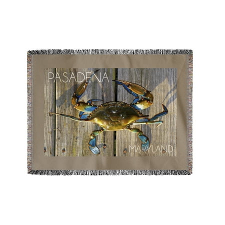 Pasadena, Maryland - Blue Crab on Dock - Lantern Press Photography (60x80 Woven Chenille Yarn