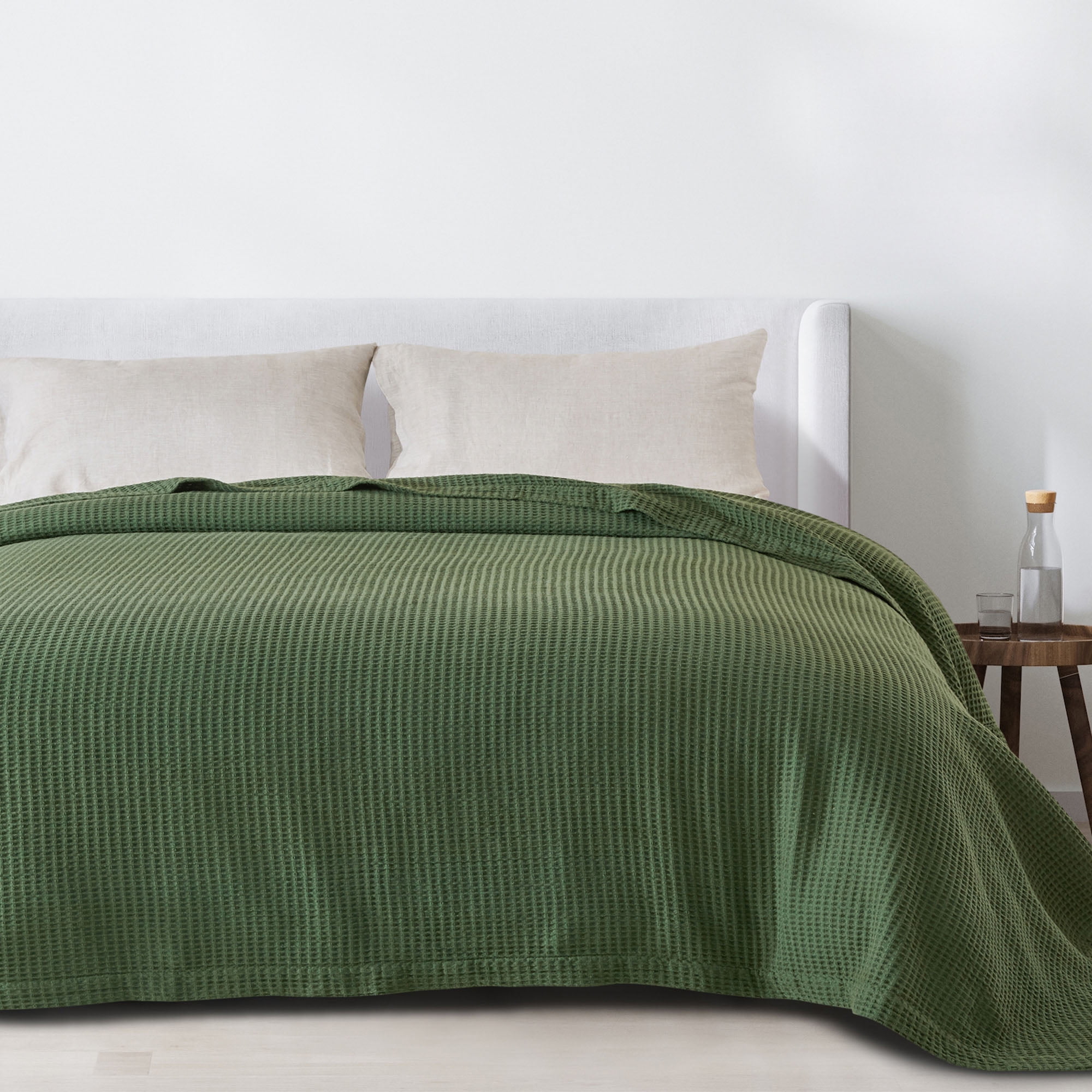 Great Bay Home All-Season Waffle Cotton Bed Blanket 90x90 (Full / Queen, Forest Green)