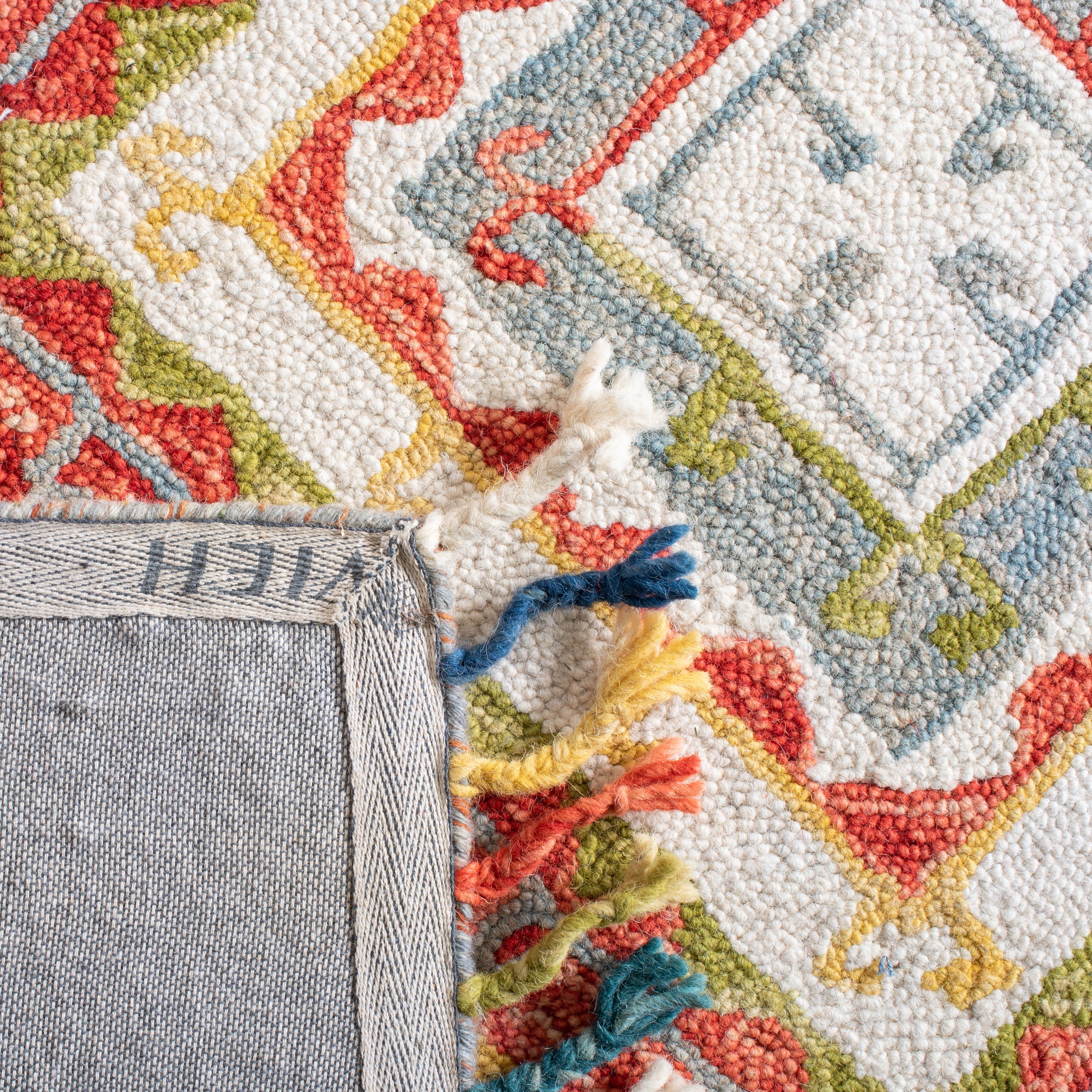 Safavieh Aspen Linnette Colorful Geometric Area Rug or Runner