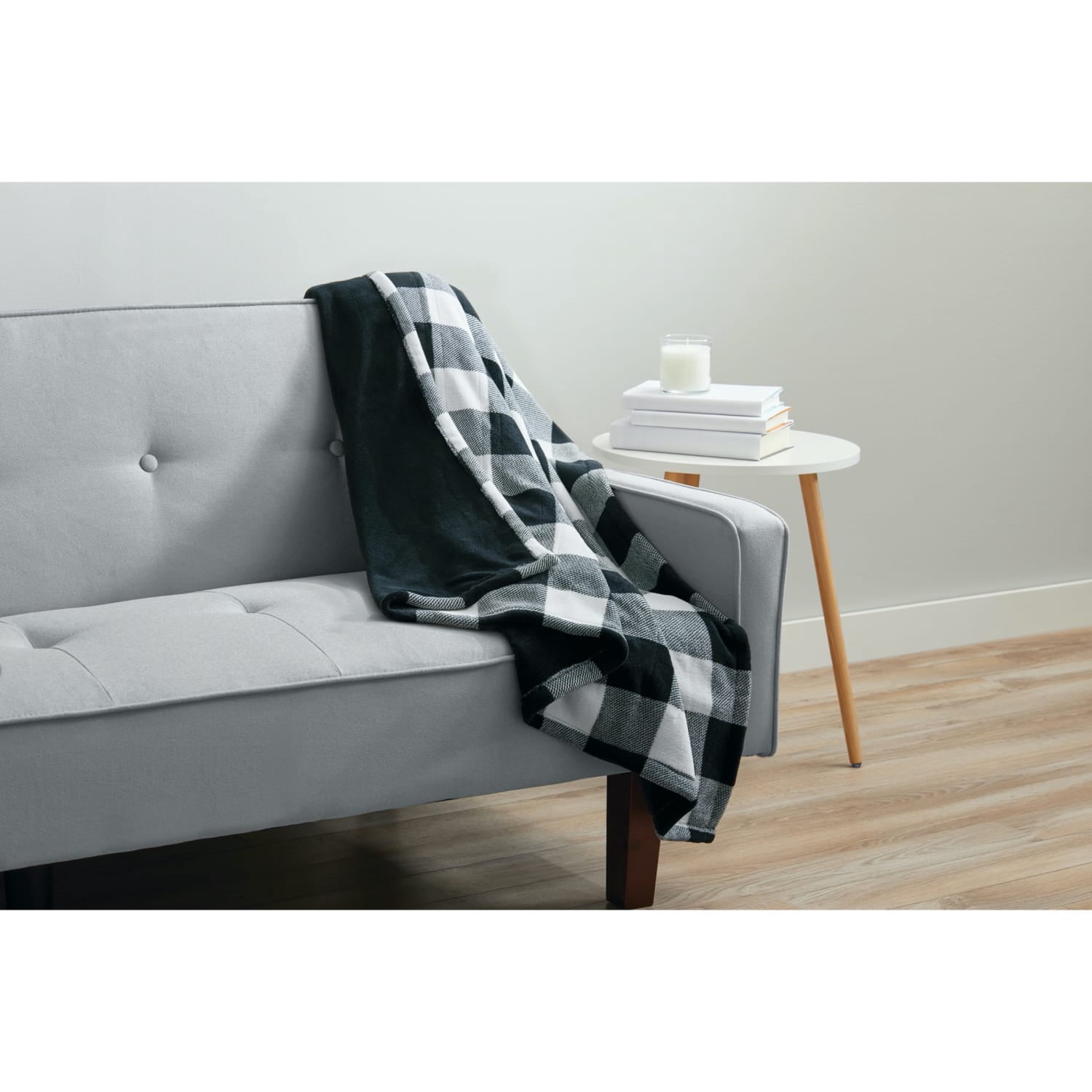 Sunbeam Microplush Heated Throw (50" x 60"), Push Button Controller with 3 Heat Settings, Black/White Plaid