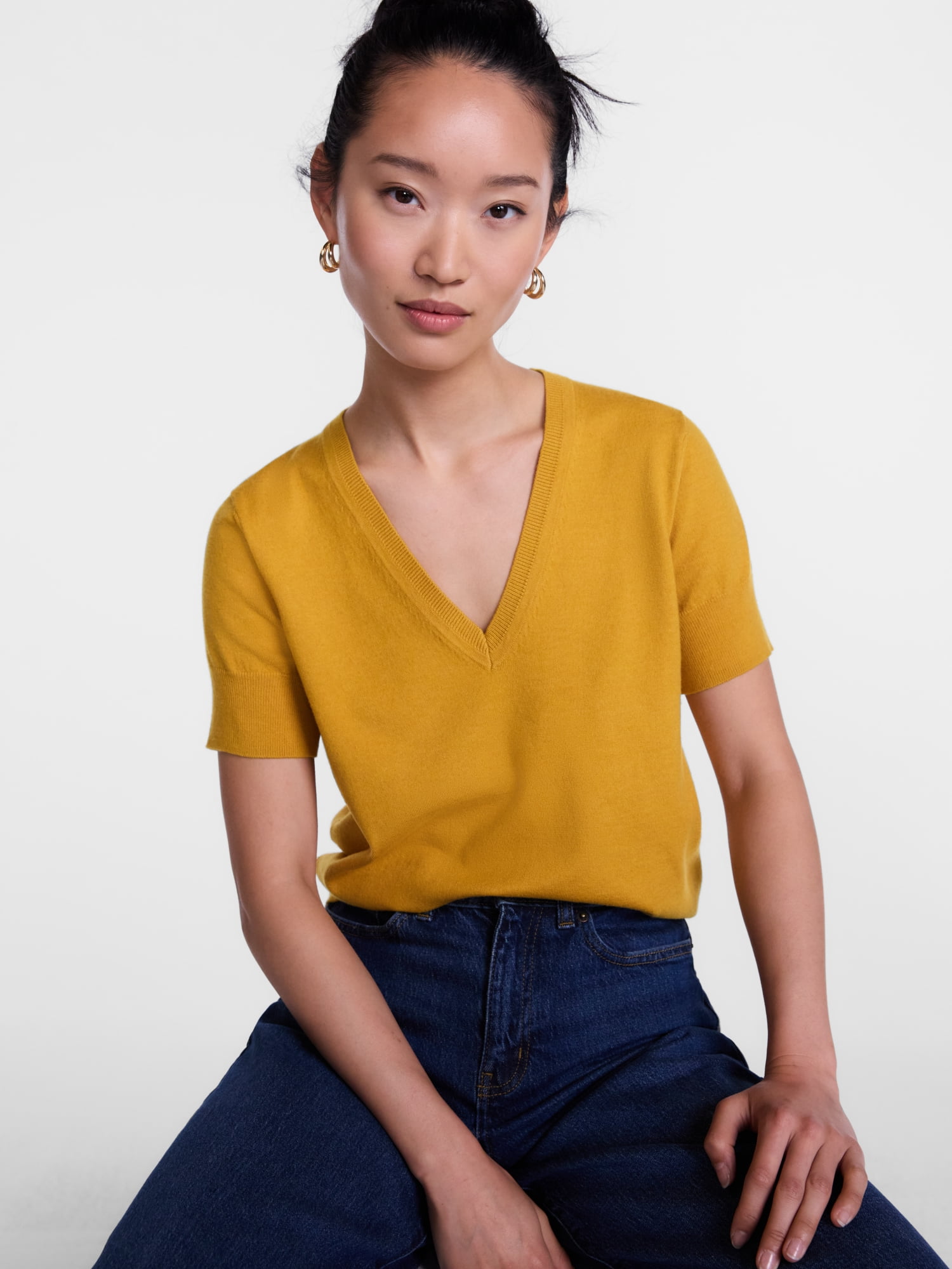 Scenario Women's V-Neck Lightweight Sweater with Short Sleeves, Sizes XS-XXXL