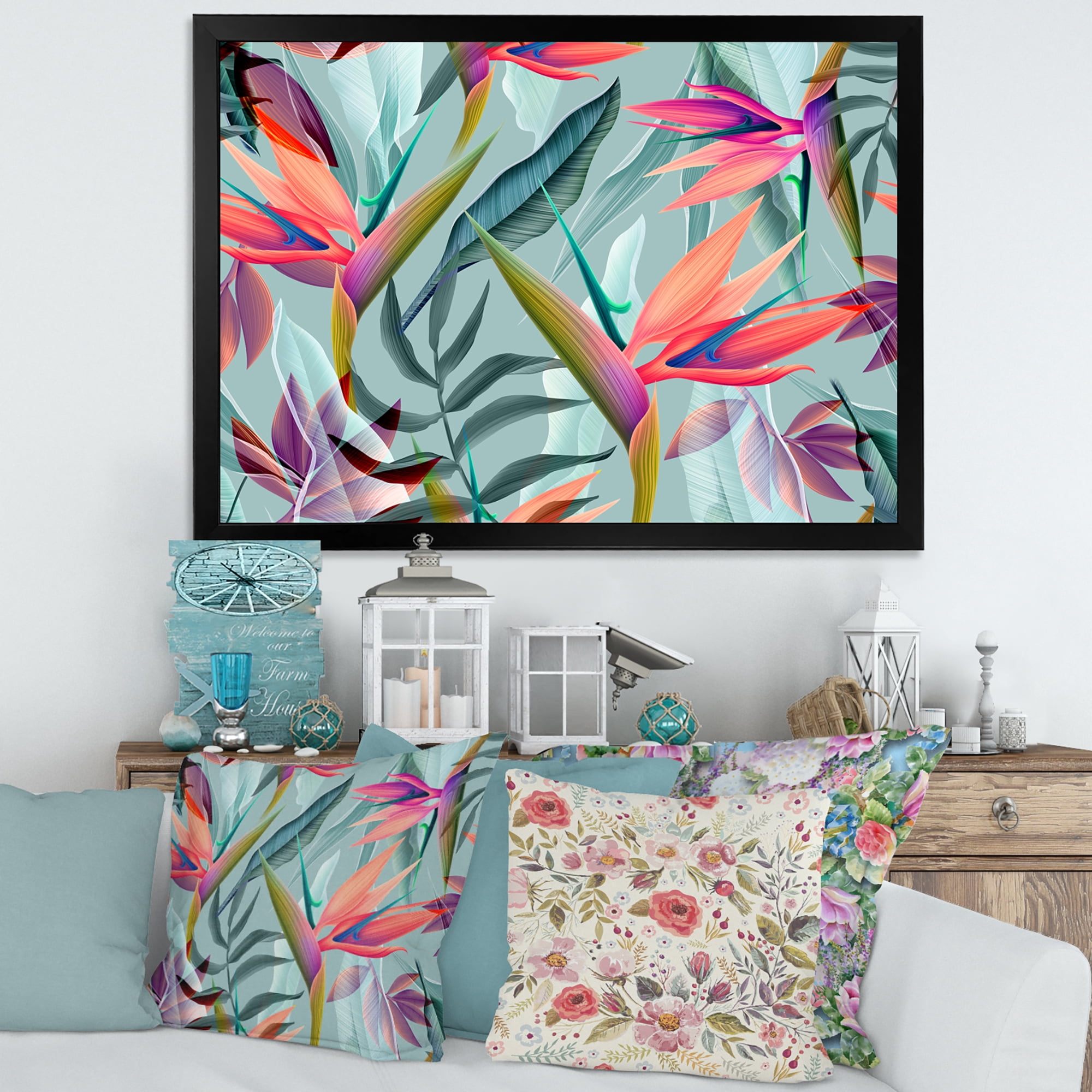 Designart 'VIntage Tropical Flowers V' Traditional Framed Art Print