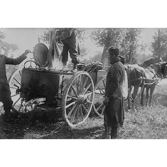 World War One Travelling Mess Preparation Wagon for French Soldiers-Fine art canvas print (20" x 30")