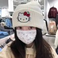 thumbnail image 2 of Sanrio-gorro de punto de felpa de Hello Kitty para niña, Kawaii Kuromi Cinnamoroll Stuff Y2k, lindo gorro de punto cálido para invierno, regalo de Navidad, nuevo, 2 of 4