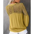 thumbnail image 4 of Camisa informal de ganchillo para mujer, cuello en V, mangas largas acampanadas, blusa holgada informal transpirable respetuosa con la piel para uso diario, 4 of 6