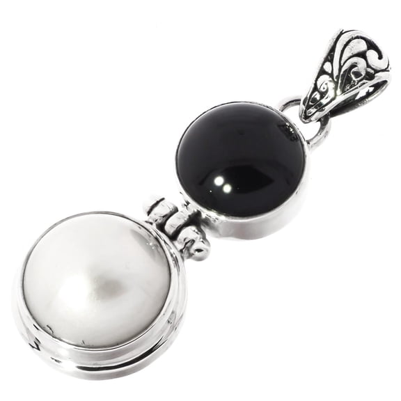 Mabe White Cultured Pearl Onyx 925 Sterling Silver Pendant, 1 3/16"