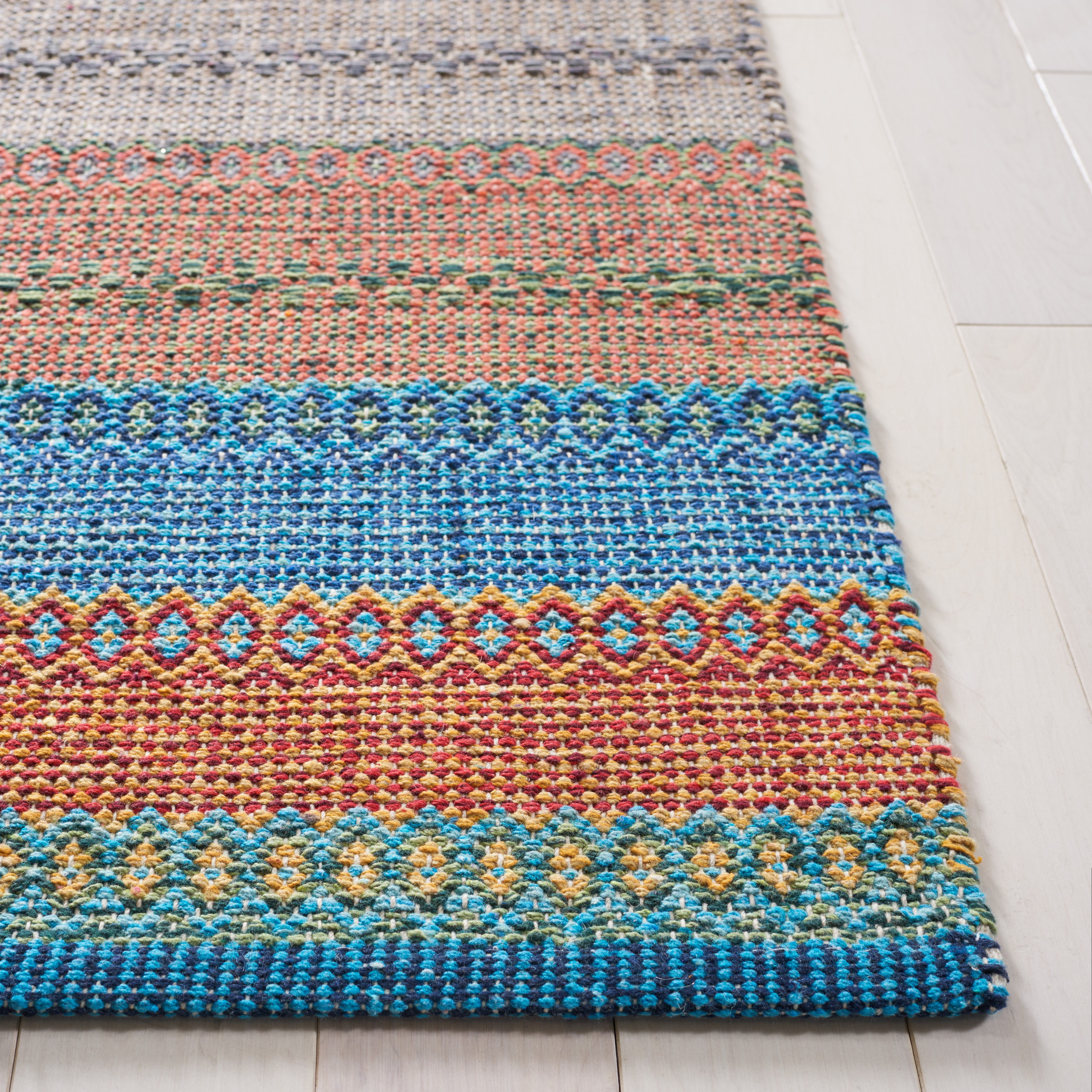 SAFAVIEH Montauk Albine Striped Cotton Area Rug, Blue/Grey, 6' x 9'