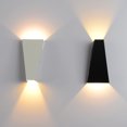 thumbnail image 4 of Aplique de pared moderno para interior y exterior (2 unidades), de aluminio, resistente al agua IP54, para sala de estar, dormitorio, pasillo y baño., 4 of 4