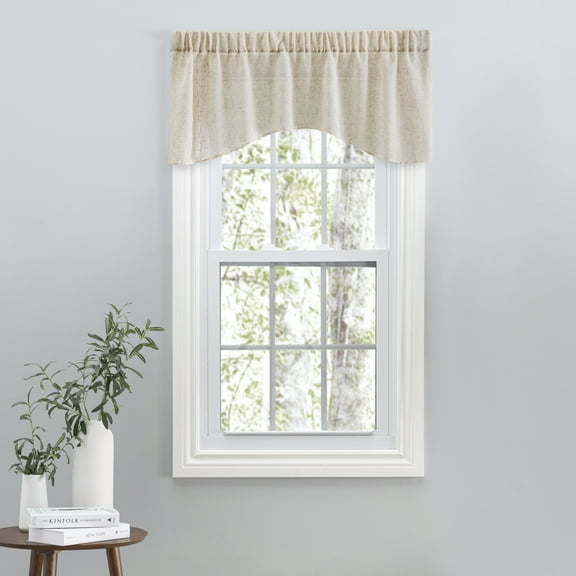 Ricardo Shannon Cresent Valance