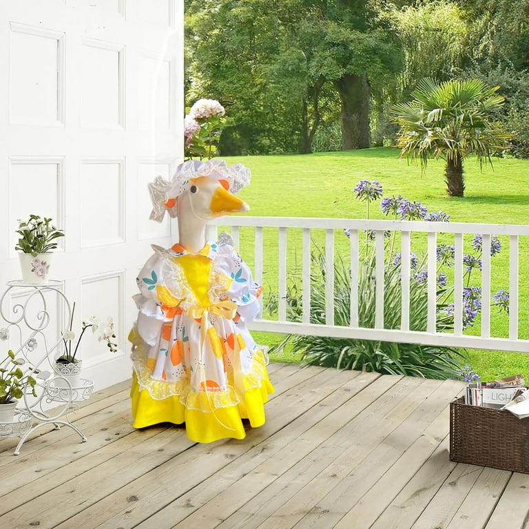 TOPRenddon Waterproof Porch Goose Outfits for Lawn Decor - Easter &  Christmas Costume, All-Weather Outdoor Yard Art for Porch, Garden Statues,  and Holiday Display - Walmart.com
