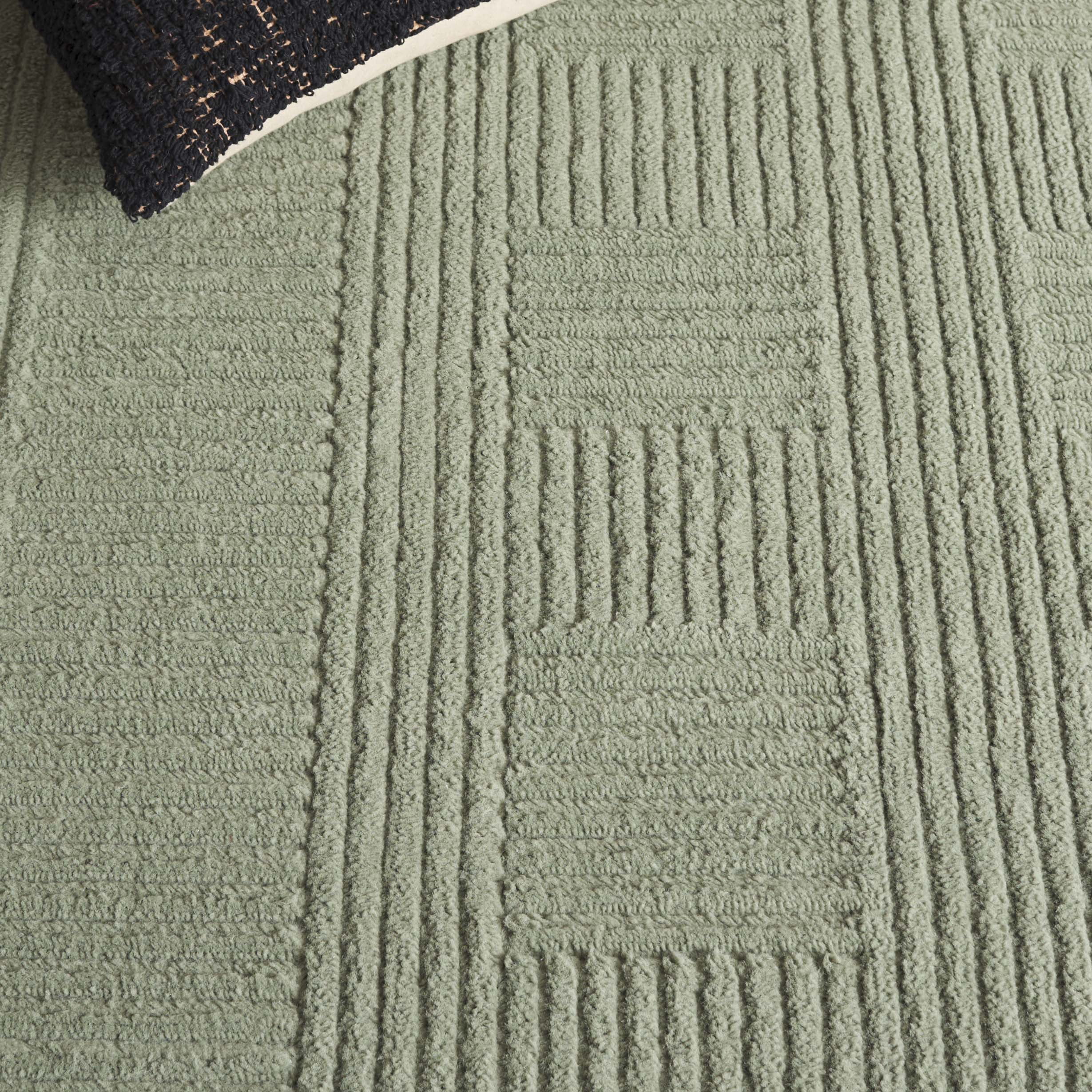 SAFAVIEH Selena Marion Geometric Area Rug, Green, 6'7" x 6'7" Round