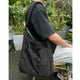 thumbnail image 3 of Bolso bandolera Hobo de lona NATINSA negro, 3 of 6