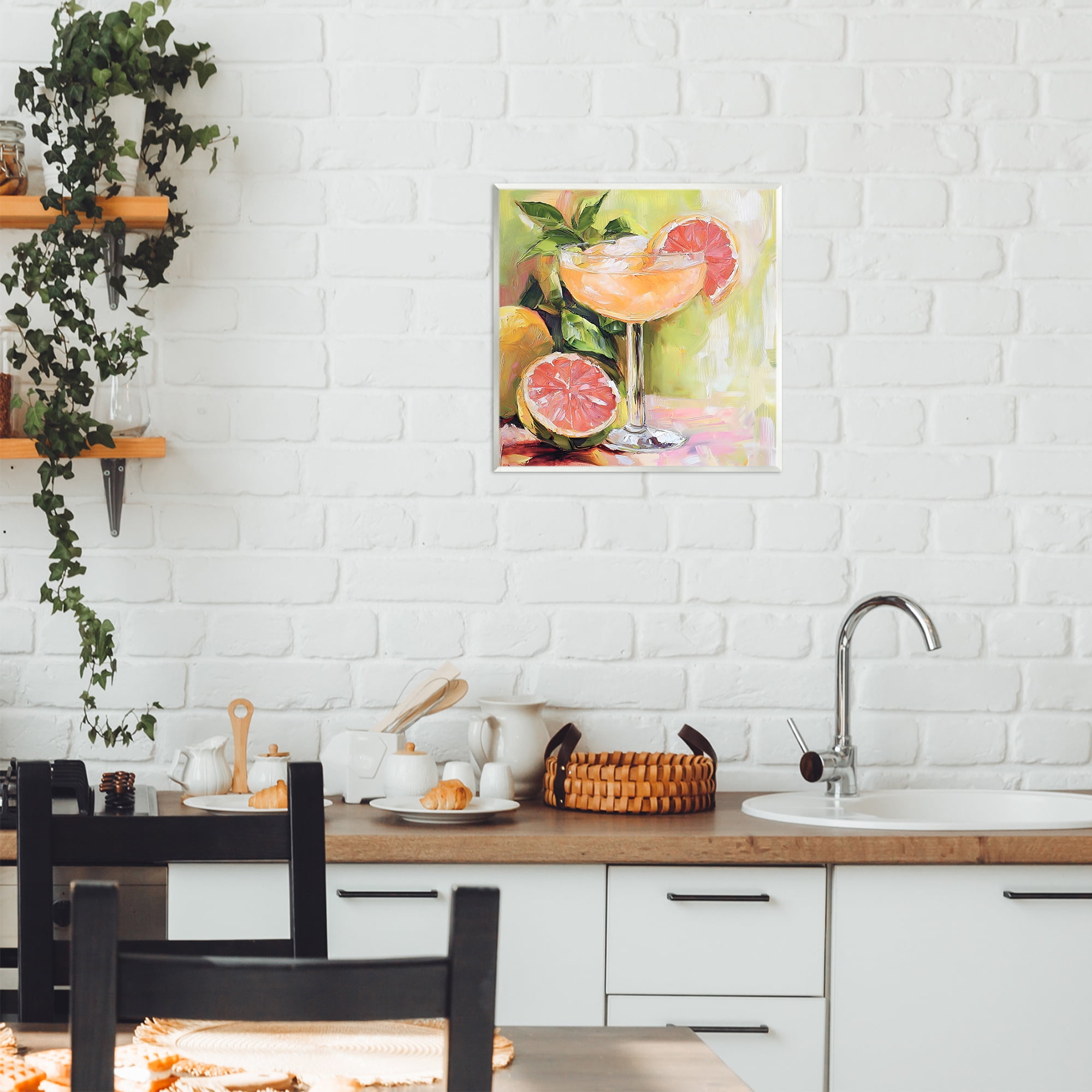 Stupell Industries Grapefruit Summer Cocktail Wall Plaque Art, design by Riley B