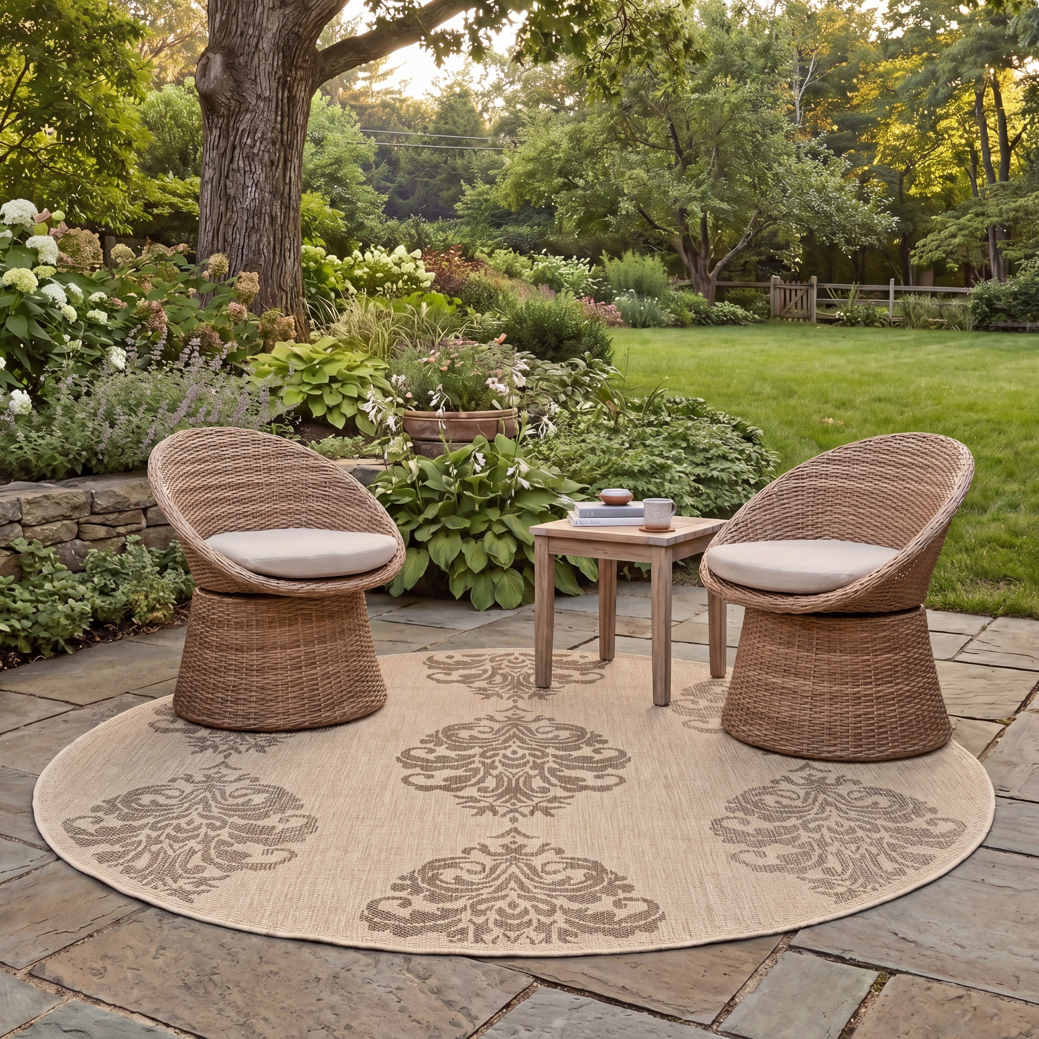 Safavieh Courtyard Jenny Medallion Indoor/Outdoor Area Rug, Natural/Brown, 5'3" x 5'3" Round