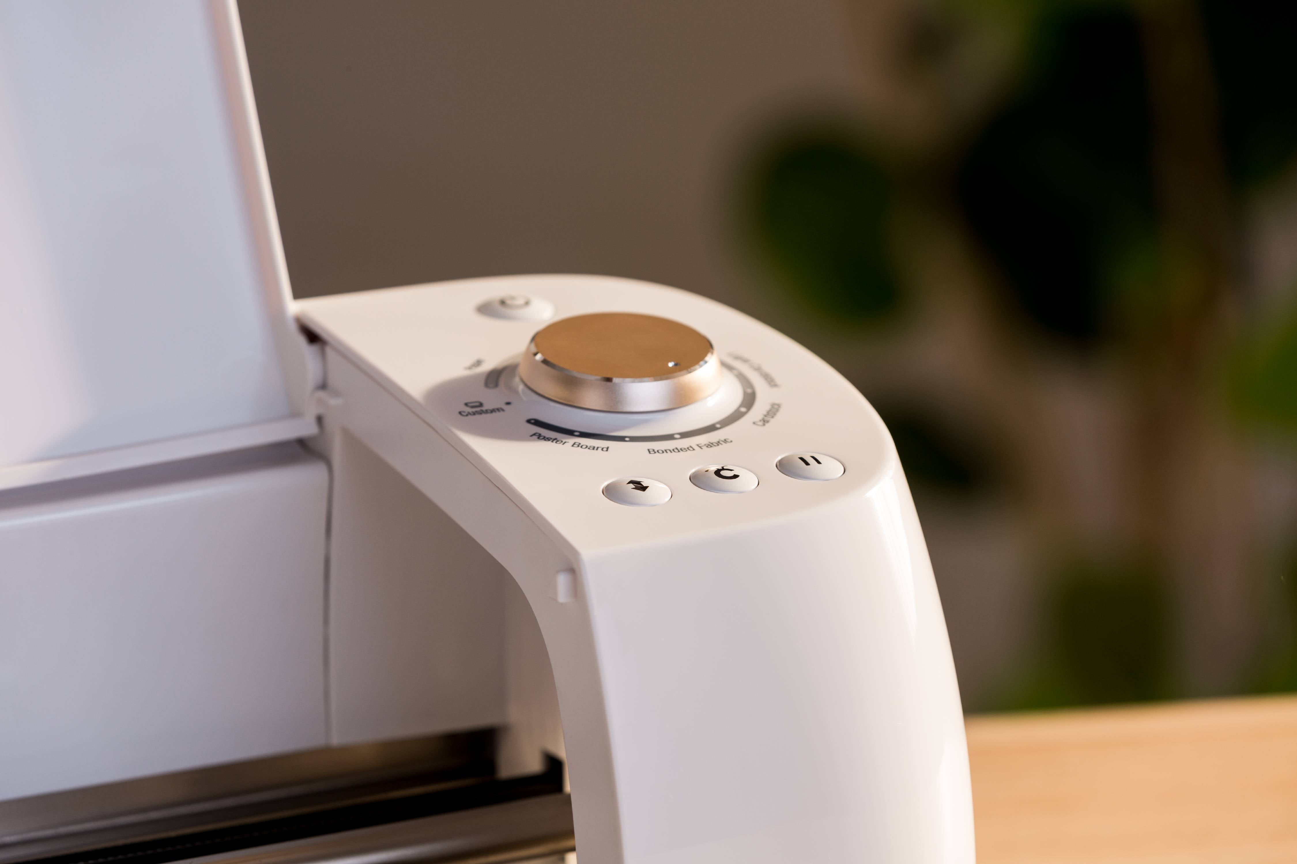 Cricut Explore Daybreak 2025