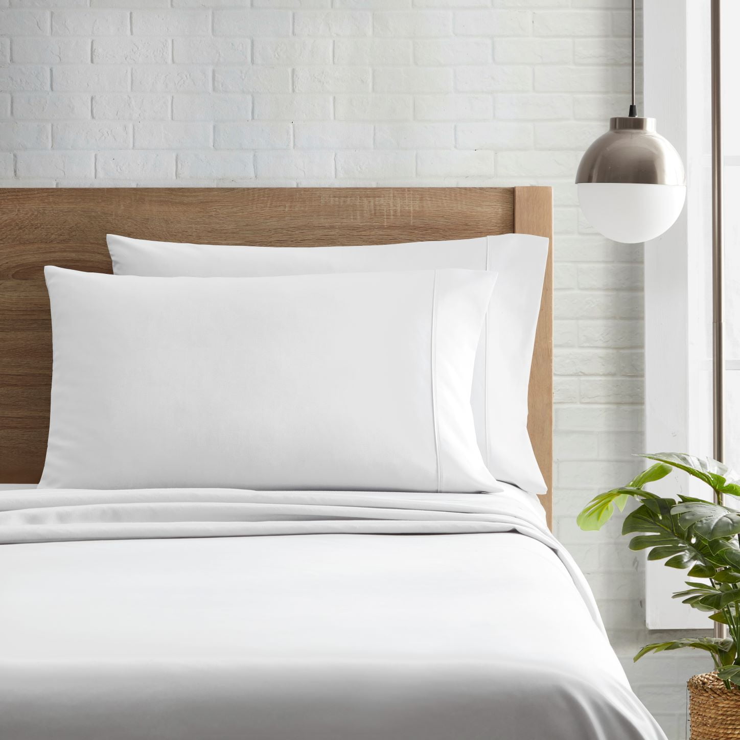 Serta So Soft White Pillowcases, Standard/Queen (2 Count)