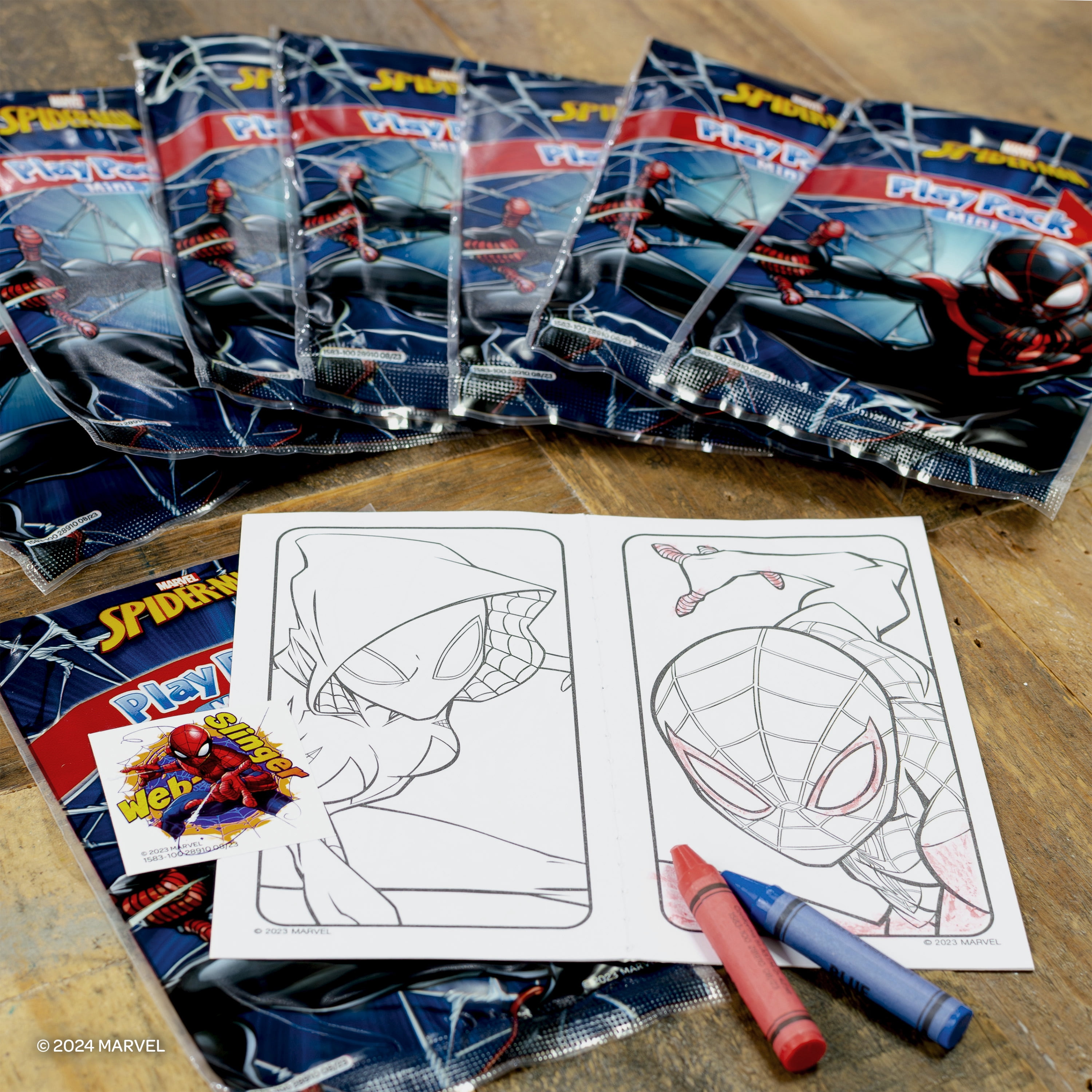 (2 pack) Marvel Spider-Man 8 Count Mini Play Pack with Small Coloring Book and Crayons, Paper Party Favors