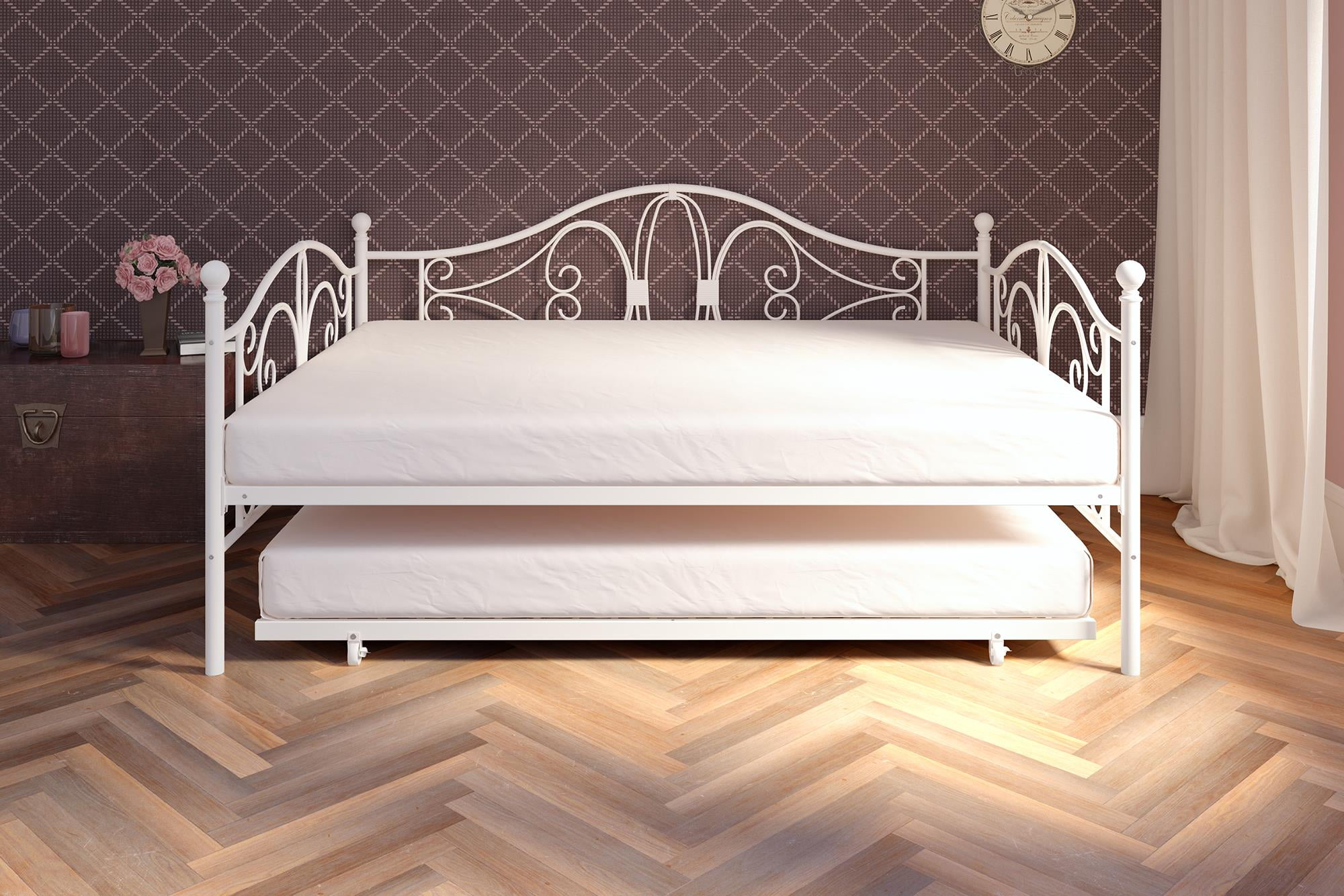 DHP Bombay Full Metal Daybed Frame and Twin Trundle, White