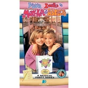 You're Invited To Mary-Kate & Ashley's Mall Party (Full Frame)