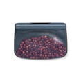 thumbnail image 1 of Bolsa de almacenamiento reutilizable de silicona W&P Porter Sandwich, 300 ml, color carbón, 1 of 7