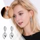 thumbnail image 1 of Pendientes de aro largos con circonitas retorcidas de cristal súper brillante a la moda para mujer Wmkox8yii shlkj237, 1 of 1