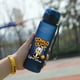 thumbnail image 3 of Disney-botella de agua deportiva de gran capacidad para niños, vaso de plástico portátil con dibujos animados de Mickey Mouse, Pato Donald, regalo para exteriores, 560ML, 3 of 4