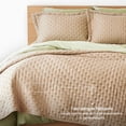 thumbnail image 2 of Set de Colcha Doble Vista Smart Bamboo Bliss King Size Confort Suave MOD Dorado, 2 of 7