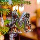thumbnail image 5 of Adornos de árbol de Navidad de 26 letras - Decoraciones acrílicas personalizadas con gorros de Papá Noel, de una pieza, 5 of 7