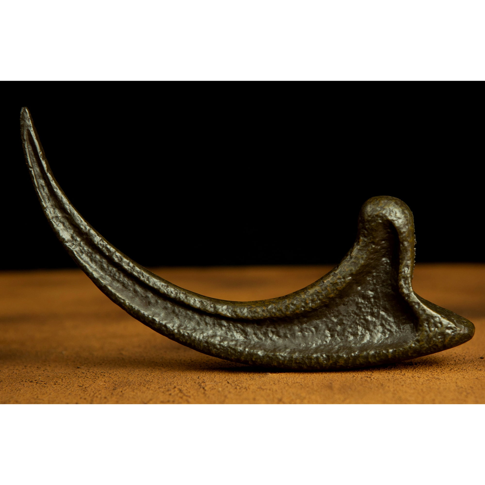 Doctor Collector Collectable Jurassic Park Black Raptor Claw 1:1 Scale Replica