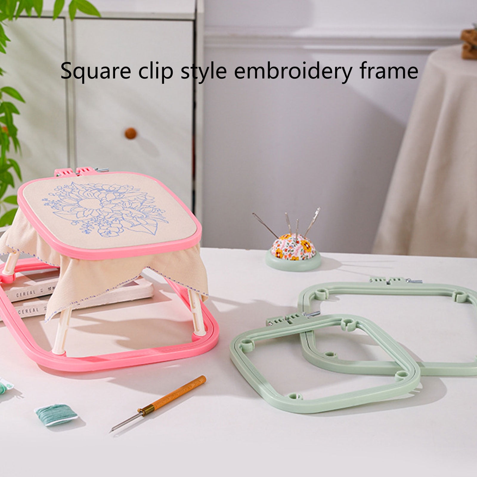 Adjustable Embroidery Hoop Crosses Stitches Hoop Two Layer Embroidery Frame for Sewings Needleworks Embroidery Project