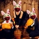 thumbnail image 4 of Máscara de terror de conejo aterrador de Halloween, máscara de conejo de Halloween, máscara de conejo sangriento Máscara de cosplay de felpa de Halloween para juegos de disfraces de fiesta Niños adultos Rojo Verde Cocina, Decoración y Otros, 4 of 5